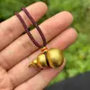 Collar de Girasol con Carácter de Fortuna Chapado en Oro Giratorio con un Colgante de Brújula Giratoria Cadena para Suéter Tótem