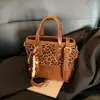 Bolso Pequeño Casual Retro de Alto Valor Transfronterizo para Mujer 2026 Nuevo de Primavera Bolso Cruzado Bolso de Mano de Moda Bolso Cubo