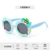 Novos Óculos de Sol Polarizados Infantis para Meninas, Óculos de Sol Fofos de Silicone Macio do Shin-Chan para Meninos, Estilo Cartoon