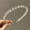 Faixa de cabelo antiderrapante com dentes para mulheres, especialmente projetada para aplicar máscaras faciais, lavar o rosto e aplicar maquiagem, adequada para uso diário, presilha de cabelo de alta pressão craniana, acessório de cabelo