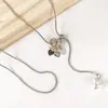 Colar Corrente de Suéter com Pingente de Coração Retrátil Elegante Longo Moda Outono Inverno Acessível Luxo Design High-End
