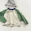 Camiseta Infantil de Manga Longa 2026 Outono Novo Estilo Meninos Meninas Tops Digital Camada Base Bebê Algodão Estiloso Tendência