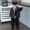 Chaqueta de cuero para niño, genial y elegante, nuevo modelo popular 2026, chaqueta de cuero para niños súper bonita, ropa de primavera para niños