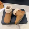 Botas de Nieve de Moda Cortas de Invierno 2025, Talla Grande, Gamuza Vintage, Punta Redonda, Aumentadoras de Altura, Forradas, Botas Vaqueras de Media Caña