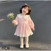 Nuevo Vestido Lindo de Princesa Estilo Coreano con Bordado Dulce y Encaje en el Cuello para Niñas de Primavera/Otoño