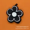 Muñeca de flor de algodón bordada estilo coreano Broche de felpa Accesorios para ropa, zapatos y calcetines DIY Pasador Accesorios Venta al por mayor