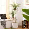 Planta Artificial Árbol Pequeño de Yuca Estilo Nórdico Decoración Suave para el Hogar Decoración de Apertura de Centro Comercial Planta Verde de Gama Alta Árbol Falso en Maceta
