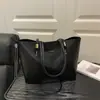 Bolsa Casual de Grande Capacidade com Design de Nicho, Bolsa de Ombro da Moda Novo Estilo, Bolsa Tote Feminina Primavera 2026