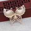 Yiwu cor raio dourado cobre banhado a ouro DIY ponto de óleo gotejado esmeralda borboleta novo broche antigo chinês semiacabado B3305