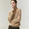 Coleção Bai Cai Rong 2026: suéter feminino de cashmere, com um design versátil de gola alta e malha de cor sólida