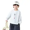 Camiseta de Manga Larga para Niños Primavera 2026 Nuevo Estilo Camiseta Blanca Infantil Top de Primavera y Otoño para Niños Ropa Interior para Estudiantes de Primaria Fresca