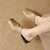 Nuevas Sandalias de Boca de Pez de Cuero de Primera Capa Súper Suaves 2025, Pantuflas Planas Súper Fáciles de Poner para Mujer, Apariencia Adelgazante, Modernas y Versátiles