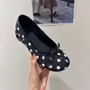 Sapatilhas de ballet estilo francês com bolinhas e dedos separados para mulheres, nova moda primavera/outono 2026, sapatos baixos rasos com laço para o trabalho