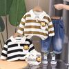 Traje de primavera y otoño para niños, ropa de polo para niños, ropa de primavera para niños con solapa de dibujos animados, conjunto de dos piezas a rayas con tesoro para hombres