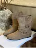 Botines de gamuza de punta redonda estilo coreano muy populares para mujer, nuevos para el otoño de 2026, con plantillas ocultas para aumentar la altura, botines retro Martin