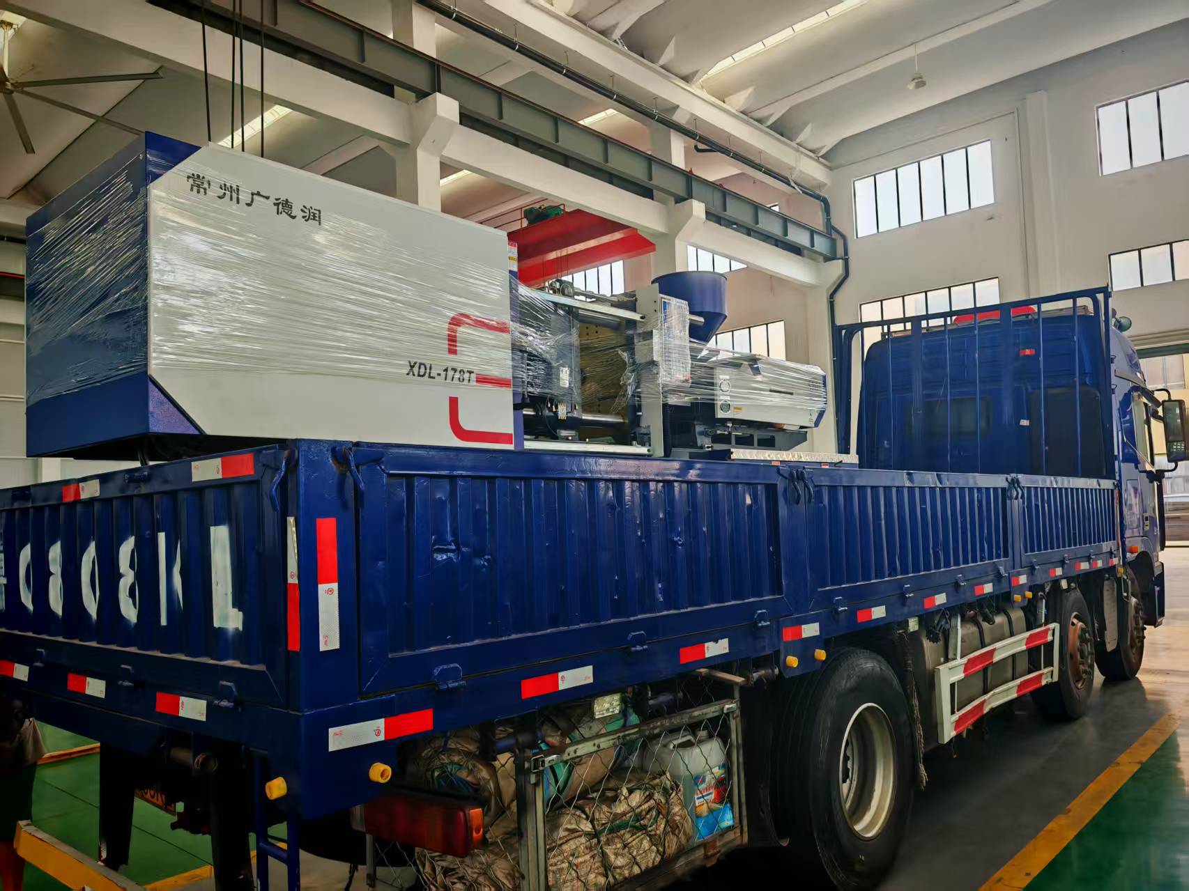 eb8d0ef86f3a2115689edff2e249f5