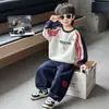 Conjunto de Sudadera para Niños Primavera y Otoño Estilo Coreano Conjunto Deportivo de Dos Piezas Guapo para Bebés y Niños Pequeños Moda Calle de Comercio Exterior