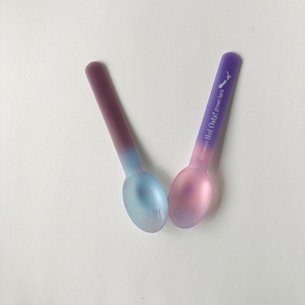 hot color changing spoon-1