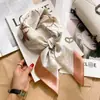 Bufanda de seda cuadrada de 70 pulgadas, estilo coreano de alta gama, moderna, combinable, profesional, de seda, pequeña, con estampado retro para mujer.