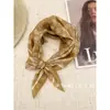 Pañuelo de Seda Floral Retro de Alta Gama para Mujer Verano Nuevo Estilo Bufanda para Cuello Bufanda Fina Versátil Pañuelo para el Cabello