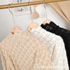 Nueva camisa de base de encaje de otoño e invierno, top de malla de manga larga, prenda exterior para mujer, top interior ajustado y elegante de moda para mujer