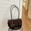 Bolsa de Axila Casual de Grande Capacidade Camurça Novo Estilo Retrô Estilosa Grande Capacidade Para o Trabalho Moda Bolsa de Ombro Único Bolsa Almofada