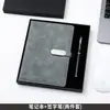 Conjunto de notebook A5 e caneta em estoque, ideal para reuniões e eventos corporativos, um presente prático com opções de personalização de logotipo.