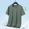 Camiseta Esportiva 2025 Masculina Verão Seda de Gelo Manga Curta Tamanho Grande Seda de Gelo Sensação de Gelo Corrida Fitness Fina Meia-Manga