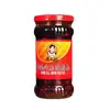 Lao Gan Ma Picante Tres Dados Aceite Chili Salsa de Chile Guarnición Aceite Douchi Picante Salsa Sazonadora de Verduras Plato de Arroz