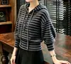 Suéter de punto con capucha a rayas para mujer, colección de otoño, elegante y versátil, efecto adelgazante, estilo jersey, corte casual y holgado