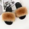 Nuevas Zapatillas de Moda Transfronterizas de Piel Sintética para Mujer Verano Felpa Deslizadores Piel Sintética de Zorro Zapatos de Playa