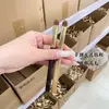 Brocha Cónica para Corrector de Pelo de Cola de Lobo Amarillo para Cubrir Manchas de Acné, Ojeras, Brocha para Labios, Brocha de Maquillaje Redonda Multifuncional para Difuminar