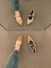 Sapatos Mary Jane de Camada Única Femininos 2024 Novo Combina com Tudo Boca Rasa Moda Sola Reta Combinando Saia Bico Fino Camurça Macio Macio Sapatos de Camada Única