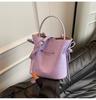 Bolso de Cubo con Cordón de Diseño de Nicho para Mujer 2026 Nuevo Modelo Bolso de Mano Bolso de Mariposa Bolso de Hombro Cruzado de Cuero Suave de Moda