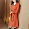 Elegante y a la moda gabardina multicolor para mujer, Nueva temporada Primavera y Otoño 2026, Abrigo de longitud media casual con cinturón entallado y cuello de blazer