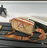 2025 Nova Bolsa Transversal Estilo Americano Retrô Bolsa de Cintura Casual Versátil Bolsa de Peito Estilo Esportivo Personalizado Mochila para Caminhada Montanhismo