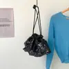 Nova Bolsa Sequin de Ombro Único Estilo Coreano de Nicho Exquisita para Mulheres, Bolsa Pequena Transversal com Cordão da Moda e Personalizada de Alto Padrão