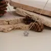 Colar Trevo de Quatro Folhas de Cristal de Gelo para Mulheres, Design de Nicho Ins, Toque de Gelo Triturado de Luxo Leve, Corrente de Clavícula, Presente de Aniversário para Namorada