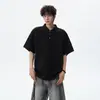 Nova Camisa Polo Masculina de Waffle com Gola Waffle de Manga Curta para o Verão de 2026, Top Liso Tendência Casual Solto Estilo Japonês