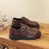 Mocasines Retro Tallados Estilo Británico para Mujer, Nuevo Modelo Primavera 2026, Zapatos de Cuero Planos Versátiles de Suela Blanda Cómodos