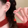 Brincos do Ano do Cavalo Vermelho do Zodíaco para Mulheres 2026 Novo Estilo Quente Brincos de Luxo Leve Acessórios de Orelha Outono e Inverno Natal