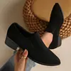 Sapatos femininos de salto médio preto de um passo, salto grosso retrô, boca profunda, bico fino, para trabalho, novos lançamentos outono 2026, sapatos pequenos de couro