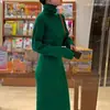 Vestido Suéter Gola Alta de Comprimento Médio com Casaco, Comprimento no Joelho, Estilo Elegante Pequeno Perfume, Vestido de Tricô para Camadas Internas para Mulheres, Outono e Inverno