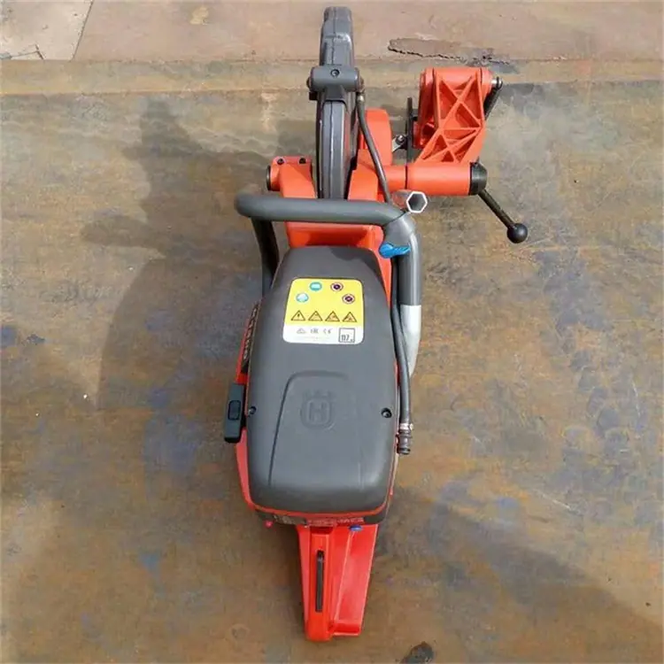 k1270锯轨机 (6).jpg