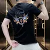 Nova camiseta casual masculina de manga curta, top de verão versátil para meninos, top da moda