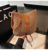 Bolsas de Palha Trançada Transfronteiriças para Mulheres 2026 Primavera/Verão Novo Estilo Bolsas Trançadas Estilosas Retro Versátil Praia Personalidade Bolsa Transversal