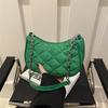 Bolso de hombro sencillo de moda, primavera 2025, nuevo estilo, bolso de mano artístico sencillo con bordado moderno, estilo occidental.