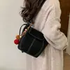 Bolso de Cubo Retro de Gamuza Escarchada de Comercio Exterior, Bolso de Calabaza Moderno y de Moda, Nuevo Bolso Cruzado para Teléfono Móvil de Mujer de Otoño e Invierno