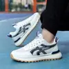 Zapatos Retro Forrest Gump para Hombre Todas las Estaciones Cómodos Transpirables de Malla Casuales Deportivos de Moda Suela Gruesa que Aumenta la Altura Zapatos de Entrenamiento Alemanes