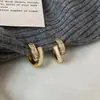 Brincos de Orelha Geométricos com Zircônia Banhados a Ouro Real em Forma de Gota de Óleo Estilo Coreano Ins Luxo Leve Estilo Frio Brincos de Moda de Alta Qualidade